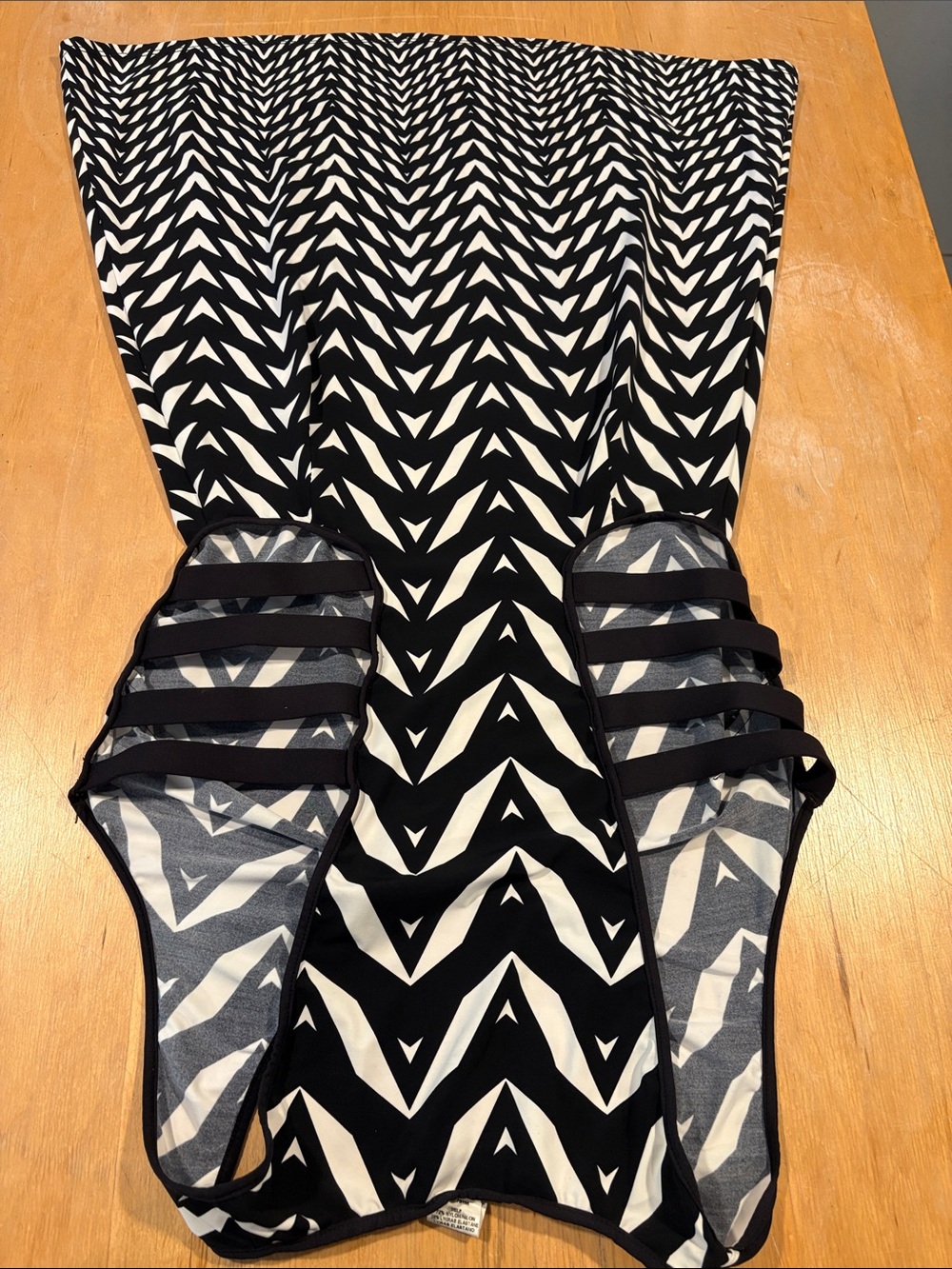 Kenneth Cole ~ Black and Ivory Chevron Strap Dress